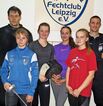 Bild: Die FCL-Talente Nicoletta Hense, Luise Ziegler, Amelie Herz und Emily Frommolt (v. l.) mit den Trainern Jörg Fiedler (l.) und Martin Nagy.